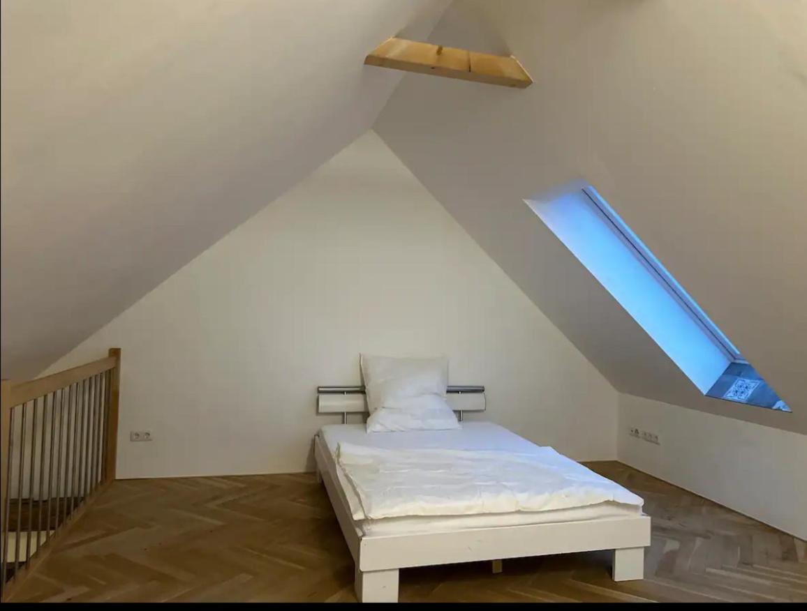 Exklusive Maisonetten Wohnung Mit Gartenzugang Augsburg Ngoại thất bức ảnh